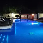 Departamento en condominio Diamante Turquesa
